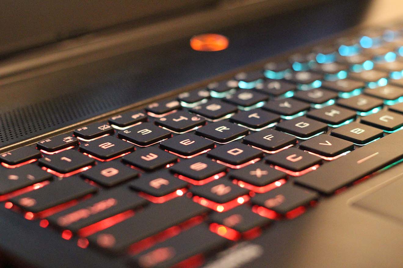 Замена клавиатуры ноутбука MSI в Зеленогорске